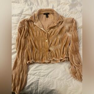 Size Small, velour textured long sleeve cropped button up shirt